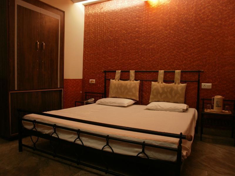 Hotel Sheel Gopal Vision Mathura Zewnętrze zdjęcie
