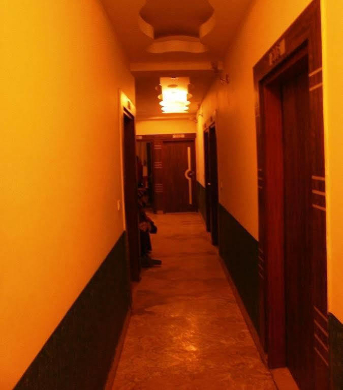 Hotel Sheel Gopal Vision Mathura Zewnętrze zdjęcie