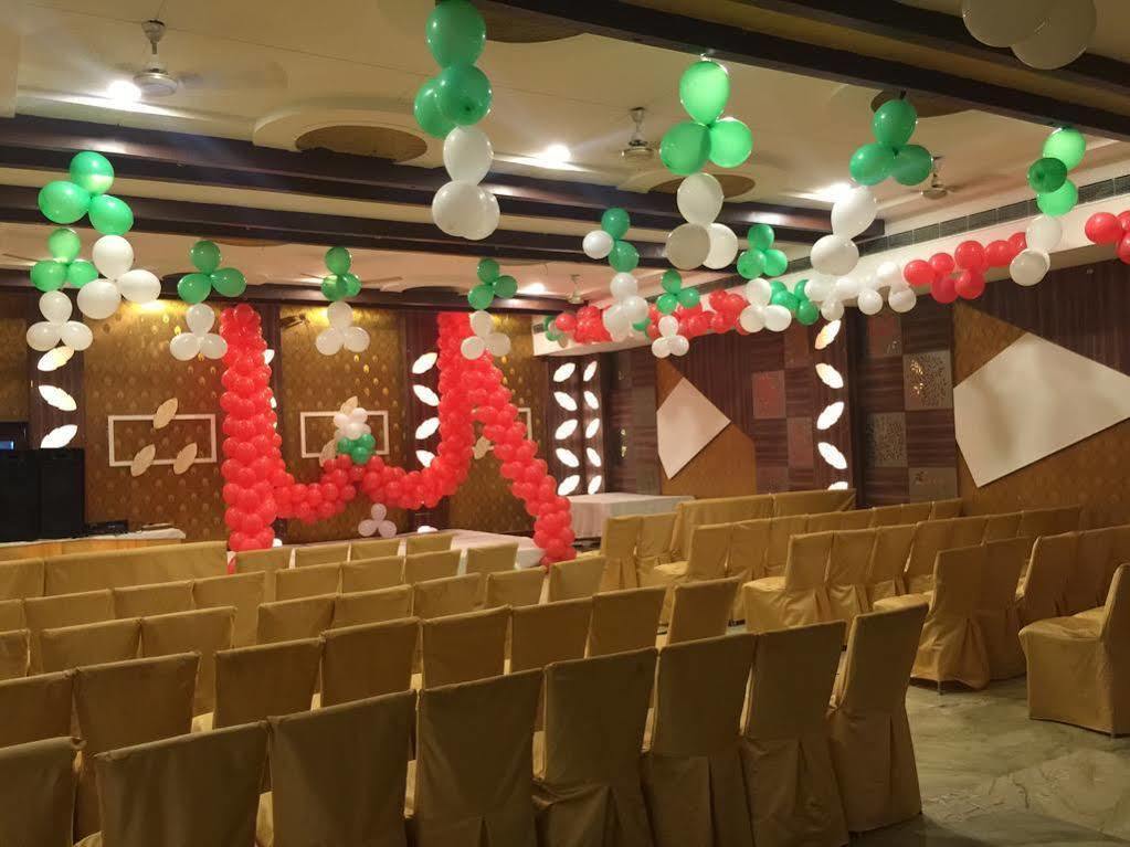 Hotel Sheel Gopal Vision Mathura Zewnętrze zdjęcie