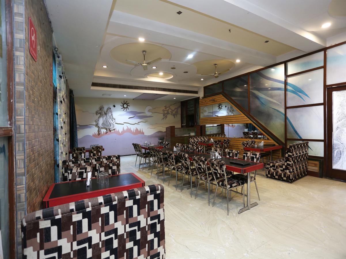 Hotel Sheel Gopal Vision Mathura Zewnętrze zdjęcie