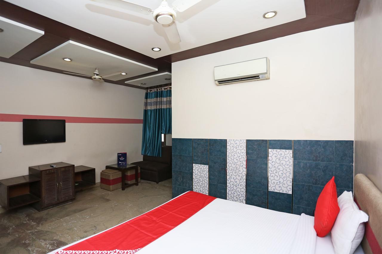 Hotel Sheel Gopal Vision Mathura Zewnętrze zdjęcie